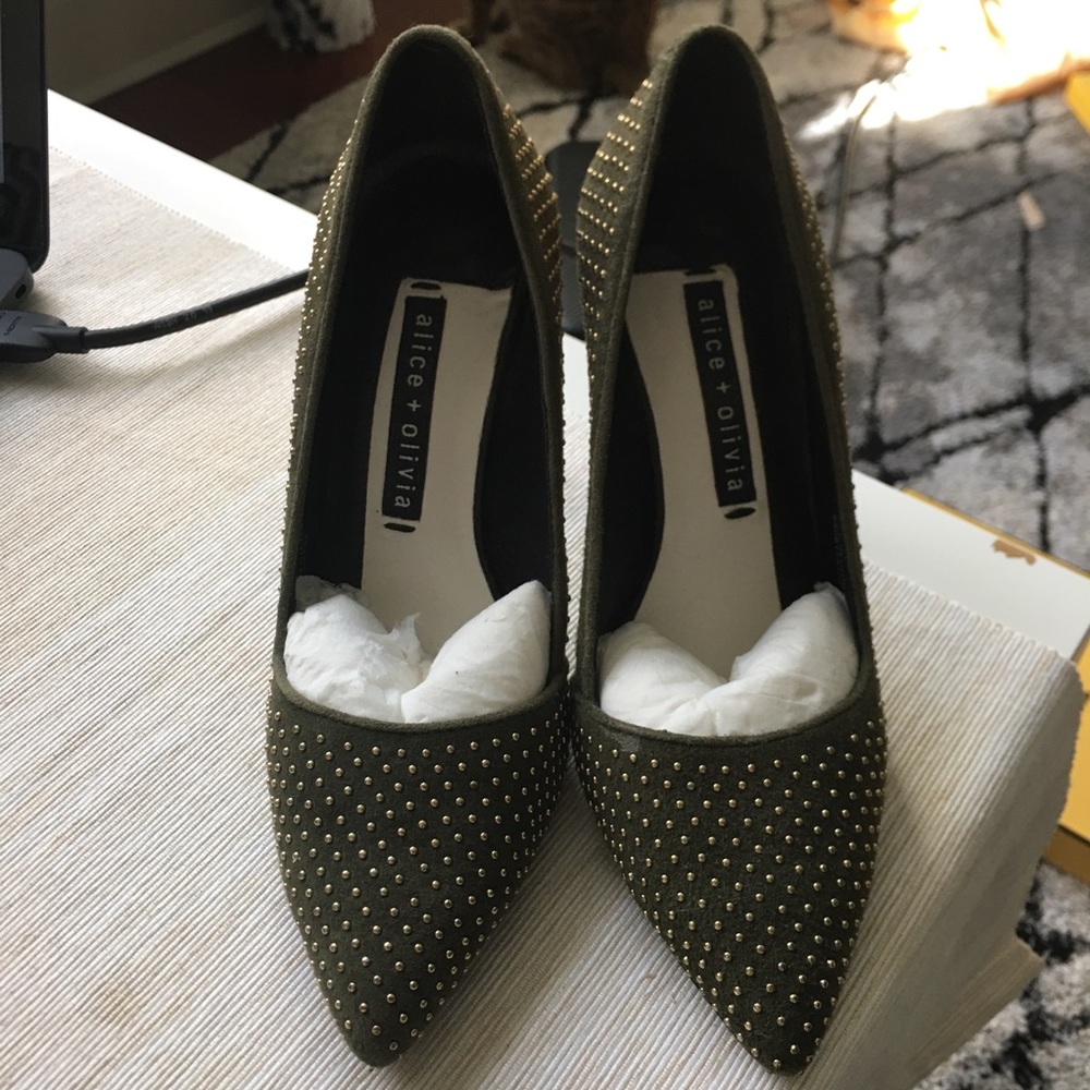 Alice+Olivia Suede Heels